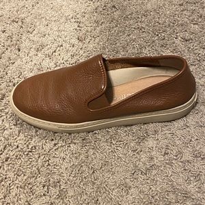 Womens leather sneakers